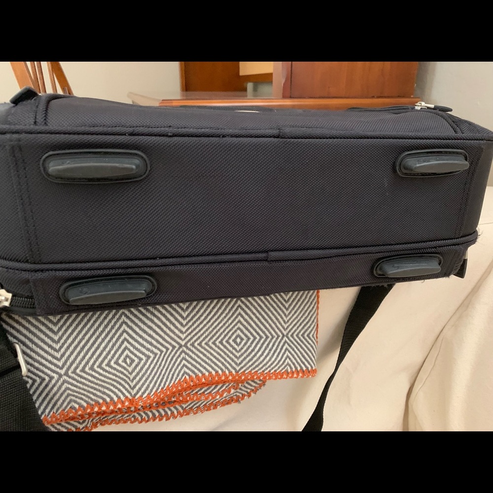 Samsonite Computer Bag - Picture 6 of 6